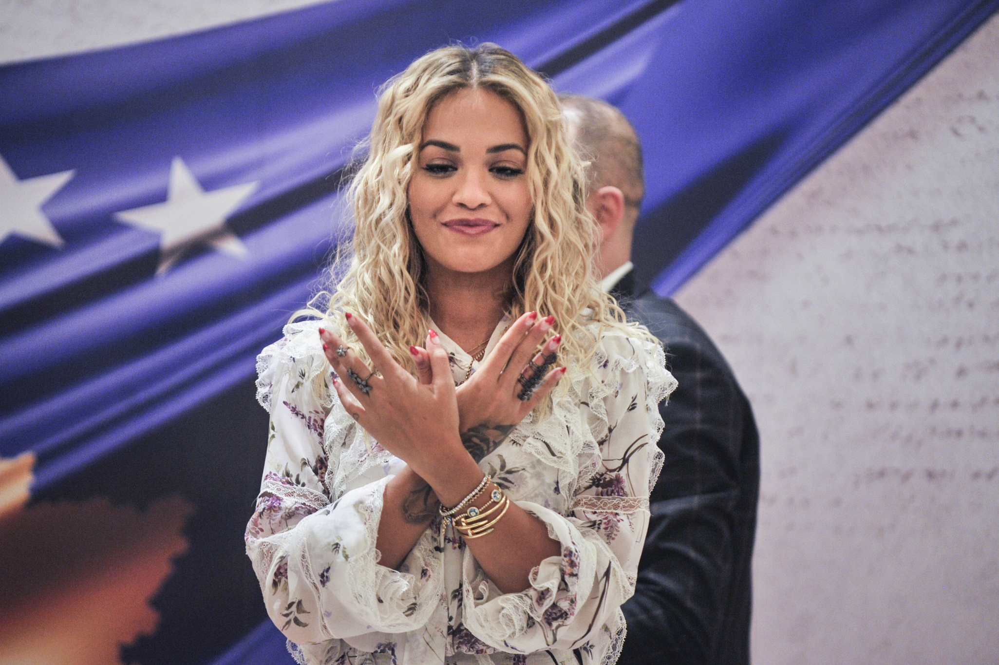 Rita Ora arrives in Kosovo - Prishtina Insight