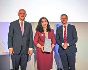 Kosovo President Vjosa Osmani receiving the M100 award. Photo: Official Facebbok Account of Vjosa Osmani