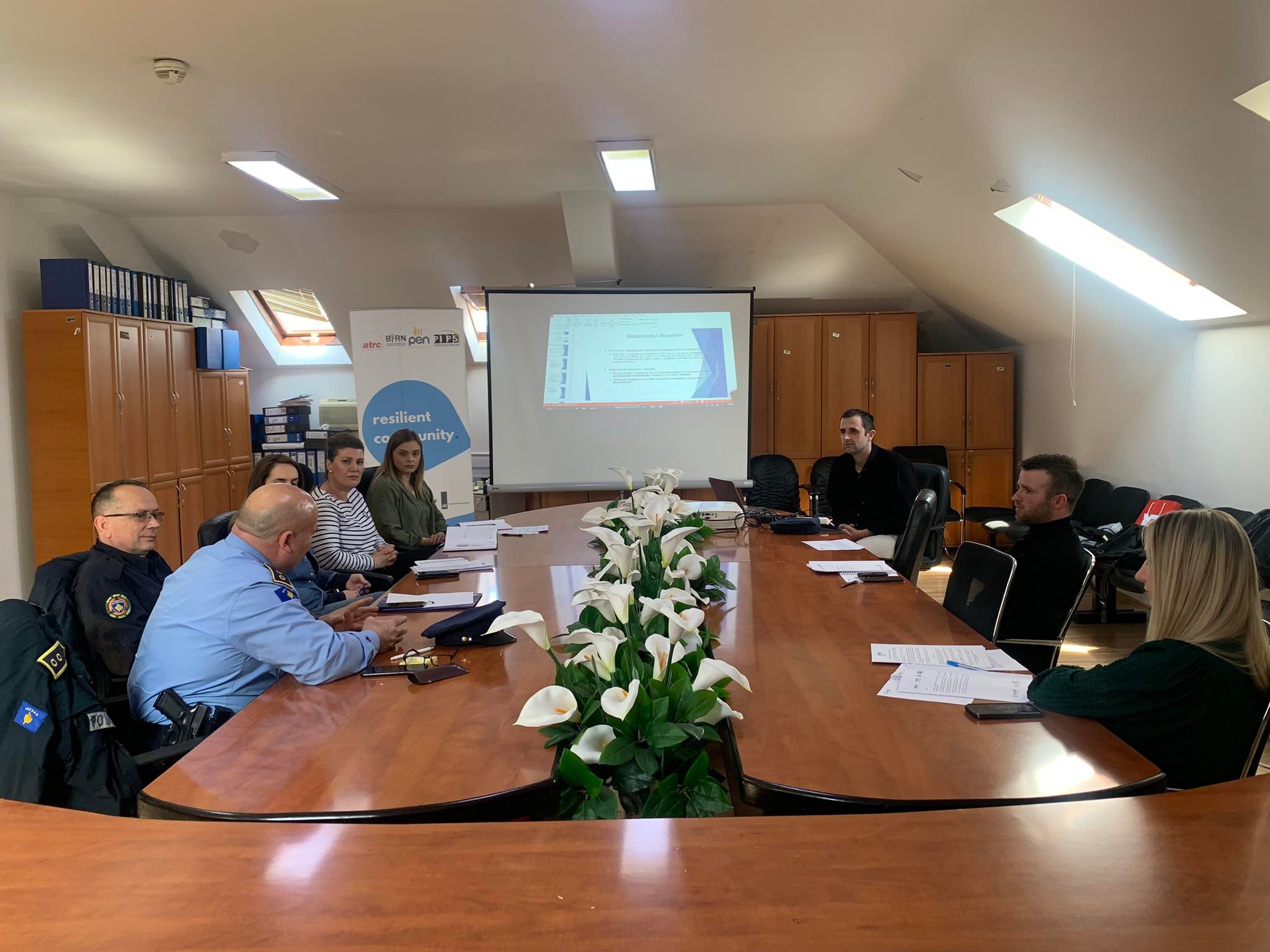 BIRN Kosovo training session with Kosovo Police on violent extremism prevention. Photo: BIRN