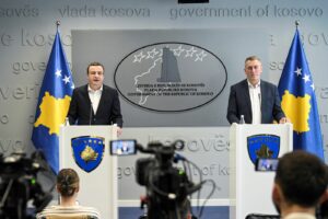 Kosovo's Prime Minister Albin Kurti (L) and the Minister for Communities and Return, Nenad Rasic (R), at a press conference in Prishtina on March 9, 2025. Photo: PM Office
