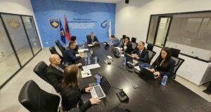 The meeting of the Energy Regulatory Office board for the approval of new energy tariffs on April 16, 2025. Photo: BIRN