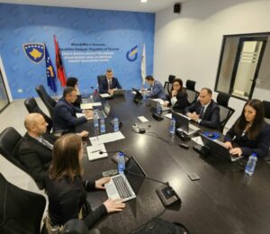 The meeting of the Energy Regulatory Office board for the approval of new energy tariffs on April 16, 2025. Photo: BIRN