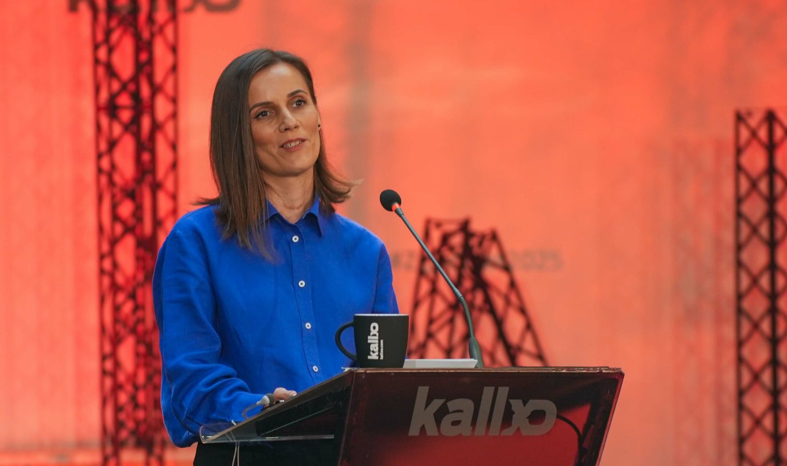 Albulena Balaj-Halimaj, Social Democrat Initiative, NISMA, candidate for the mayor of Prizren at the Kallxo Përnime debate with mayor candidates. Photo: BIRN