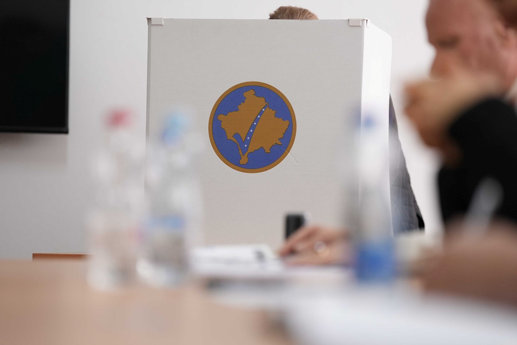 Local elections in Kosovo on October 12, 2025. Photo: BIRN/Denis Sllovinja.