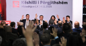 Glauk Konjufca (L) and Albin Kurti (R) at Vetevendosje's General Council meeting, November 4, 2025. Photo: Vetevendosje Movement/Facebook